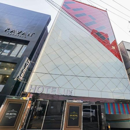 Hotel Uk Busan Esterno foto